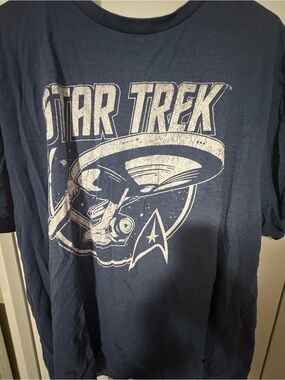 Star Trek Graphic Crewneck T-Shirt in Navy